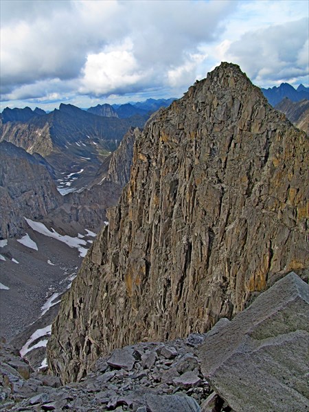 Северная вершина пика БАМ.